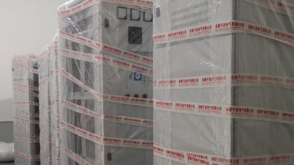 低壓配電柜合作華西醫(yī)院公司江陰敔山灣牡丹路新項(xiàng)目【千亞電氣】